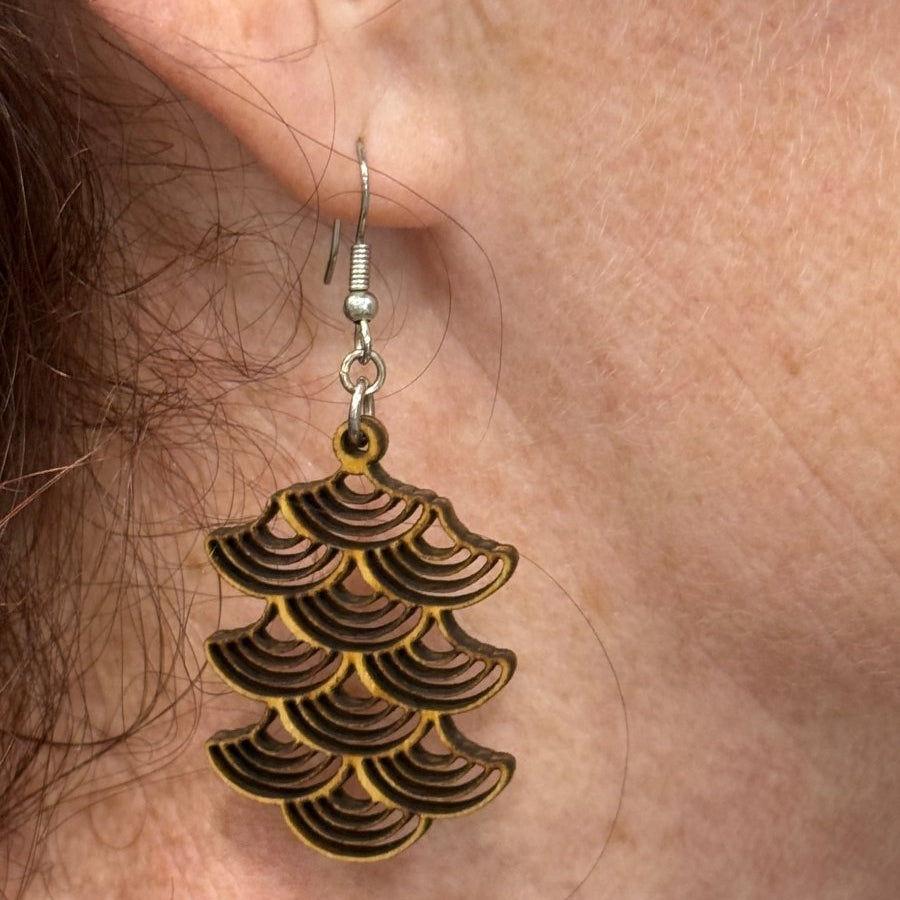 Deco Scallop Wooden Earrings - Cate's Concepts, LLC
