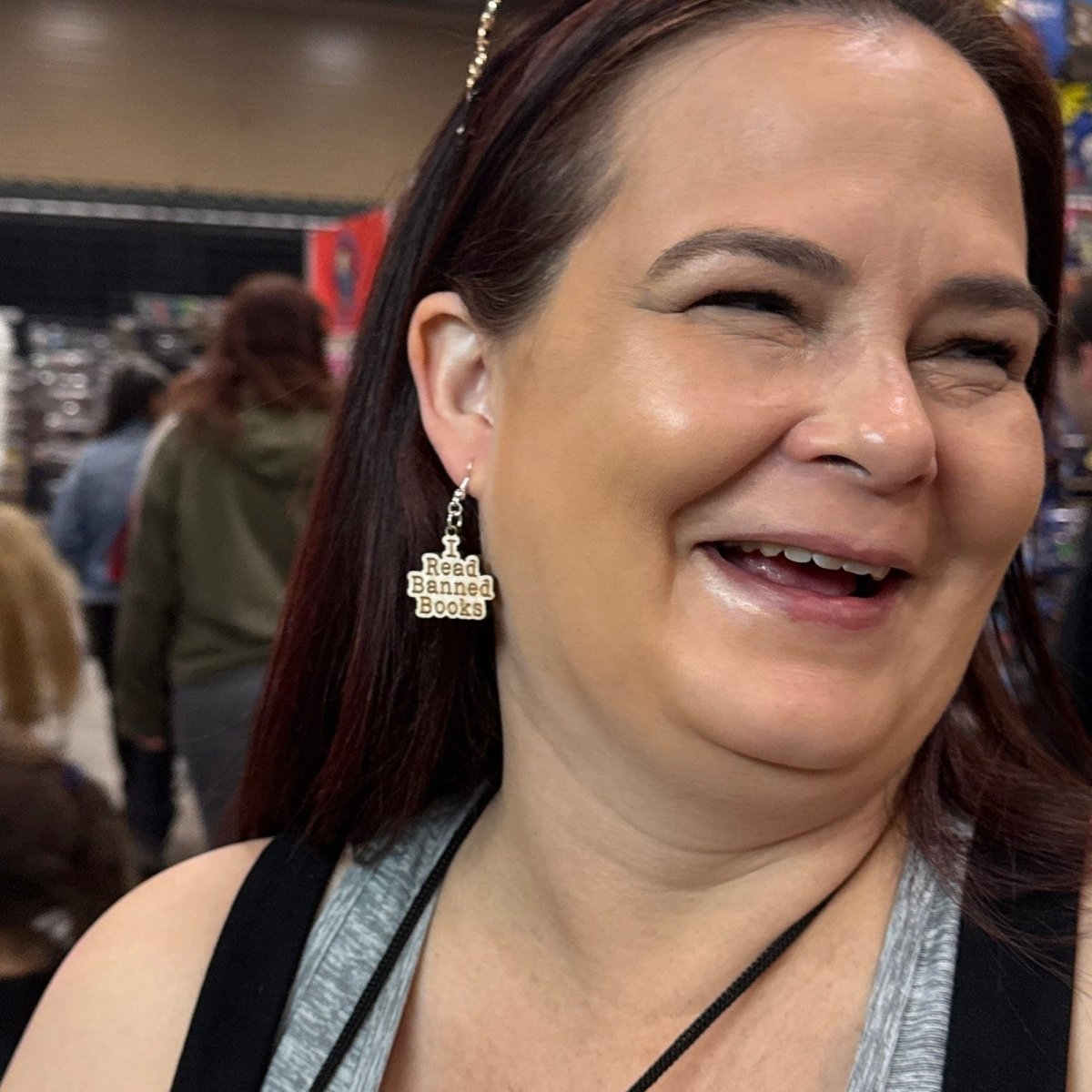 I Read Banned Books Dangle Earrings - Cate's Concepts, LLC