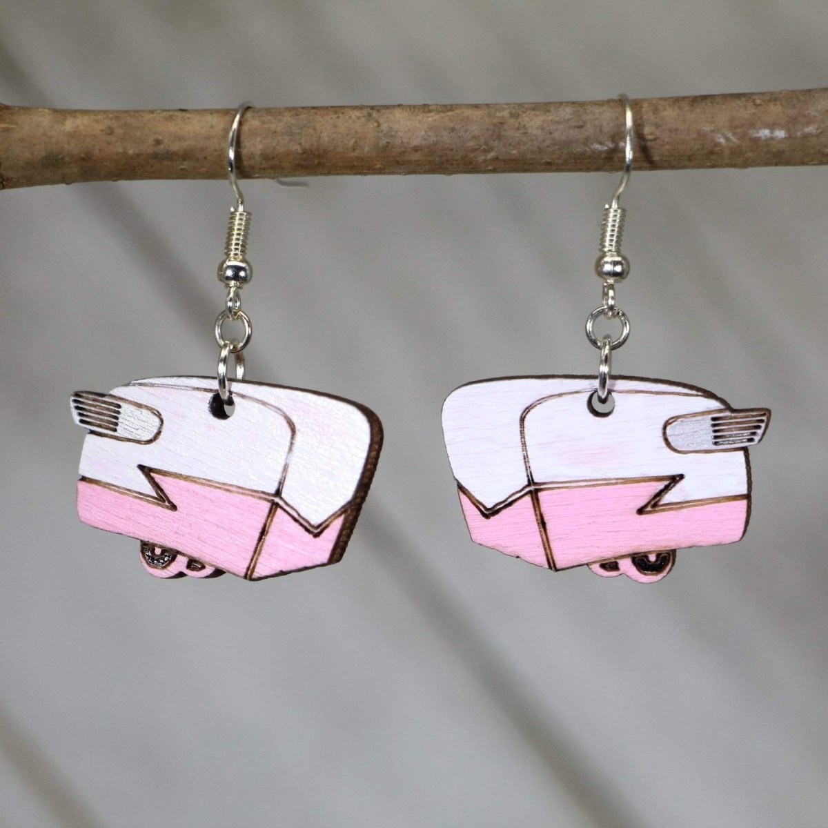 Hand-painted wooden Pink Shasta camper dangle earrings with vintage trailer design and hypoallergenic sterling silver hooks, lightweight retro camper jewelry earrings for RV lovers and road trip fans
