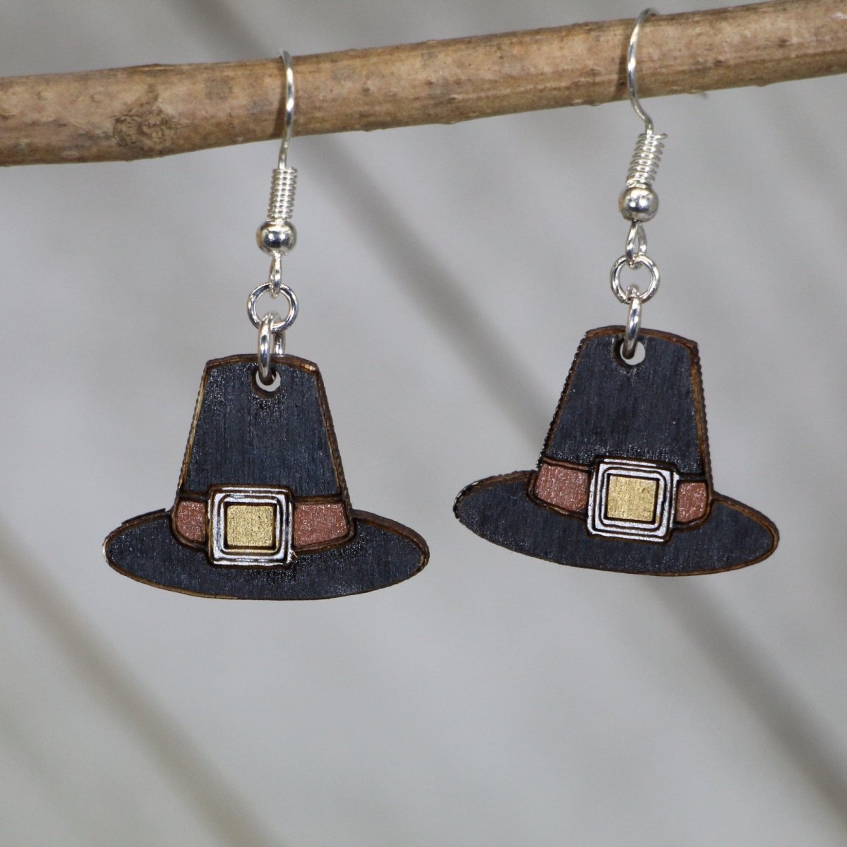 Thanksgiving Pilgrim Hat Wooden Dangle Earrings - - Cate's Concepts, LLC